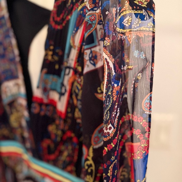 Alice + Olivia Gown with Bishop Sleeves - Picture 6 of 8